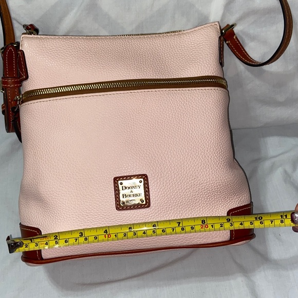 Like new Dooney & Bourke Pebble Grain Crossbody Bag blush - Picture 13 of 15